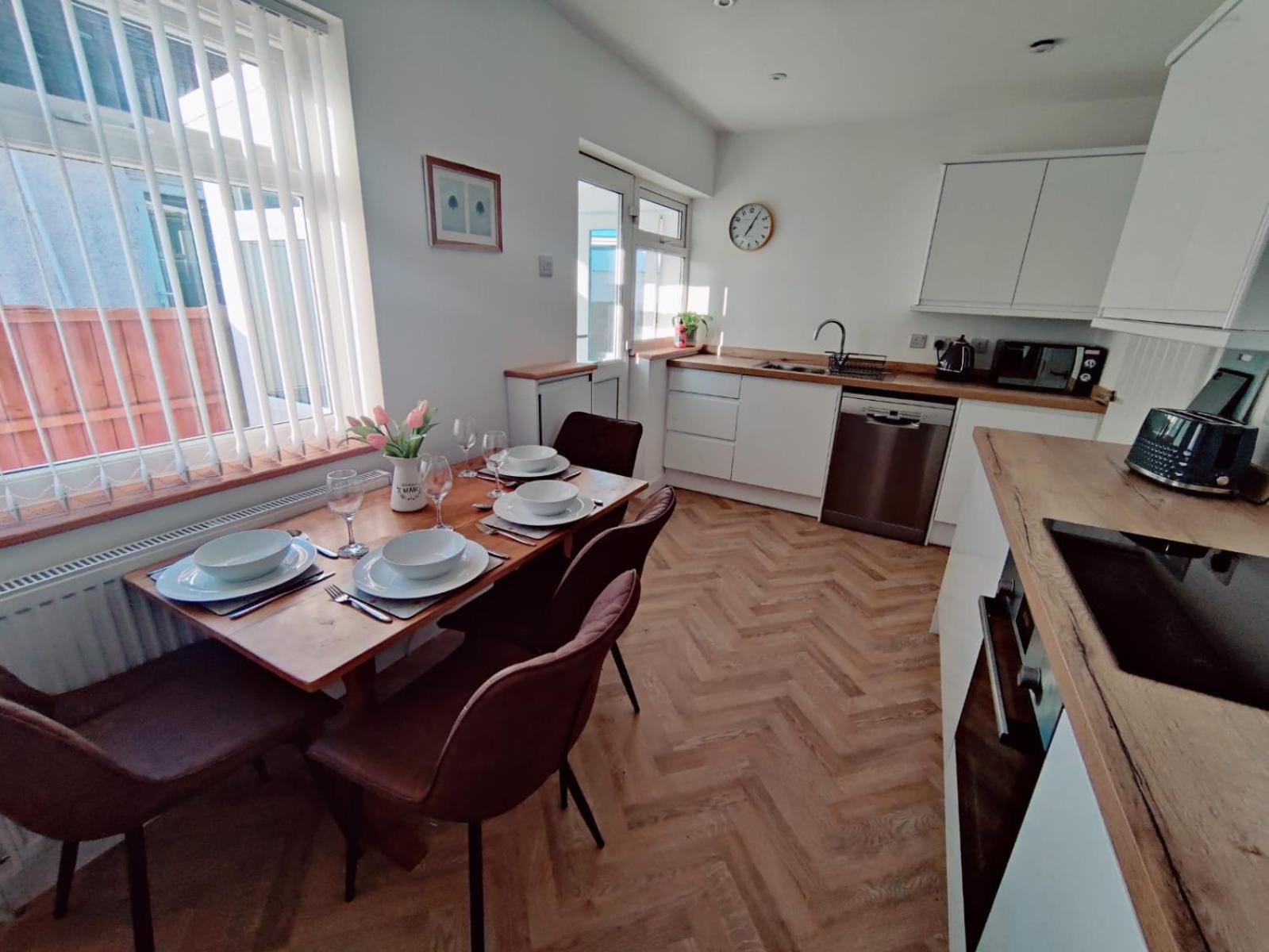 Coastal Bungalow Prestatyn Bagian luar foto
