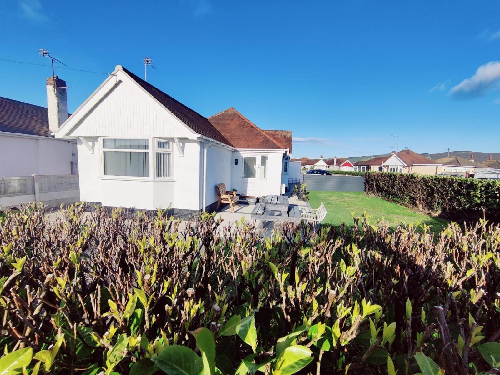 Coastal Bungalow Prestatyn Bagian luar foto